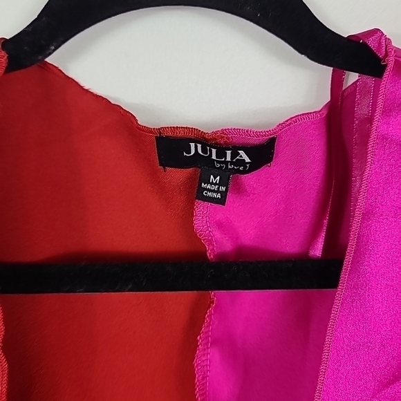 NEW JULIA by Love J Satin Red Pink Tie Front Crop Top Blouse Sz M - Picture 7 of 11